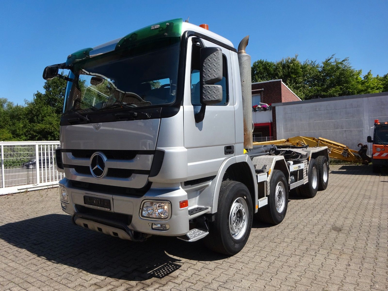 Mercedes-Benz 3244 Actros PALFINGER Abroller 8x4 - Hákový nosič kontejnerů: obrázek 1 Mercedes-Benz 3244 Actros PALFINGER Abroller 8x4 - Hákový nosič kontejnerů: obrázek 1