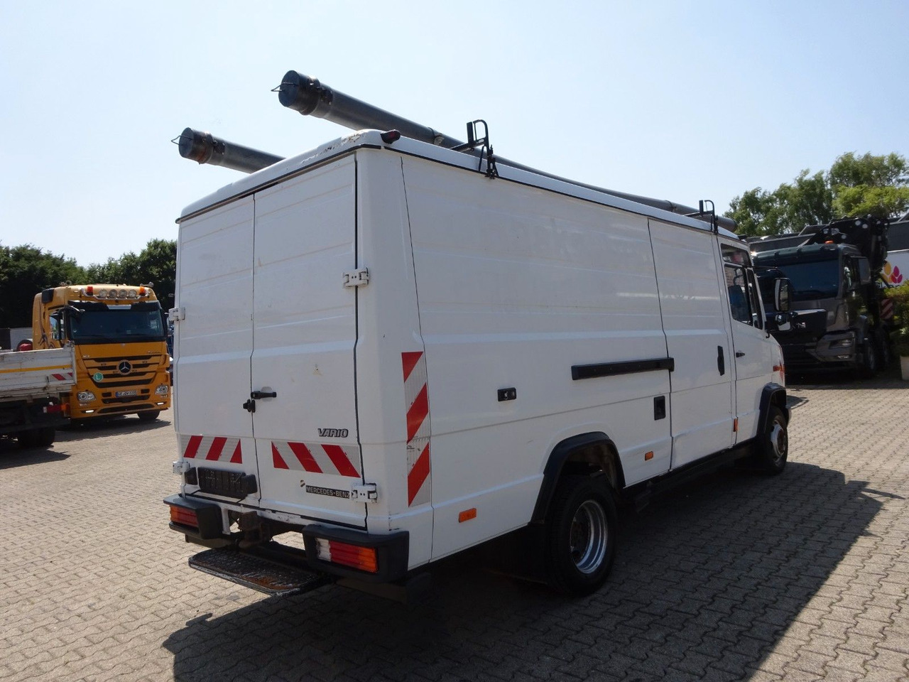 Mercedes-Benz 613D Vario Kasten 4x2 - Furgon: obrázek 5 Mercedes-Benz 613D Vario Kasten 4x2 - Furgon: obrázek 5