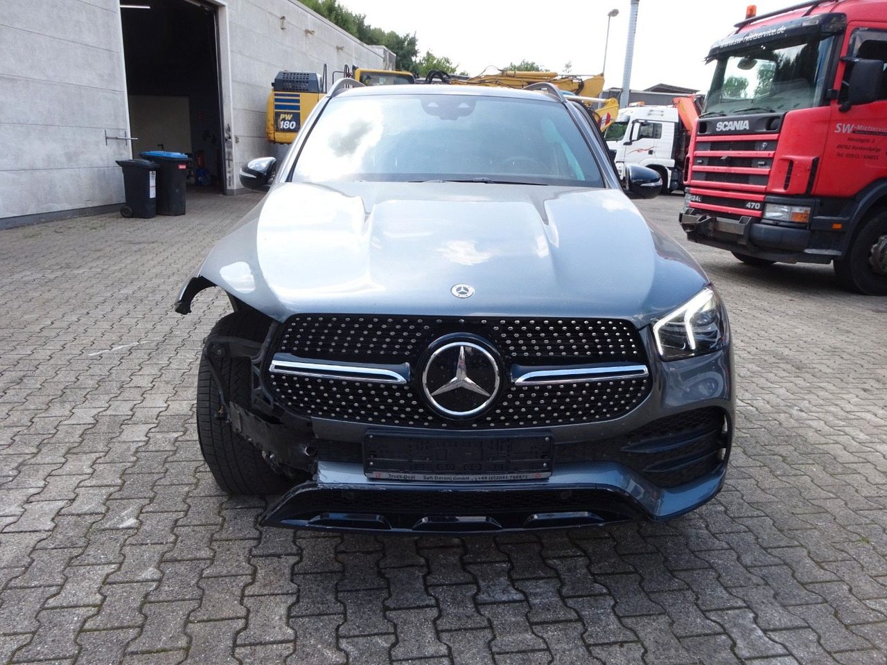Mercedes-Benz GLE 400 GLE -Klasse GLE 400 d 4Matic - SUV: obrázek 4 Mercedes-Benz GLE 400 GLE -Klasse GLE 400 d 4Matic - SUV: obrázek 4