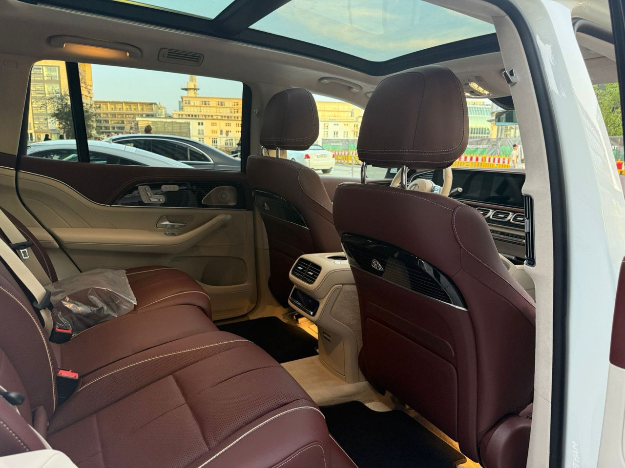 SUV Mercedes-Benz GLS 600 Maybach 4Matic | 23 ZOLL | BURMESTER Mercedes-Benz GLS 600 Maybach 4Matic | 23 ZOLL | BURMESTER: obrázek 7