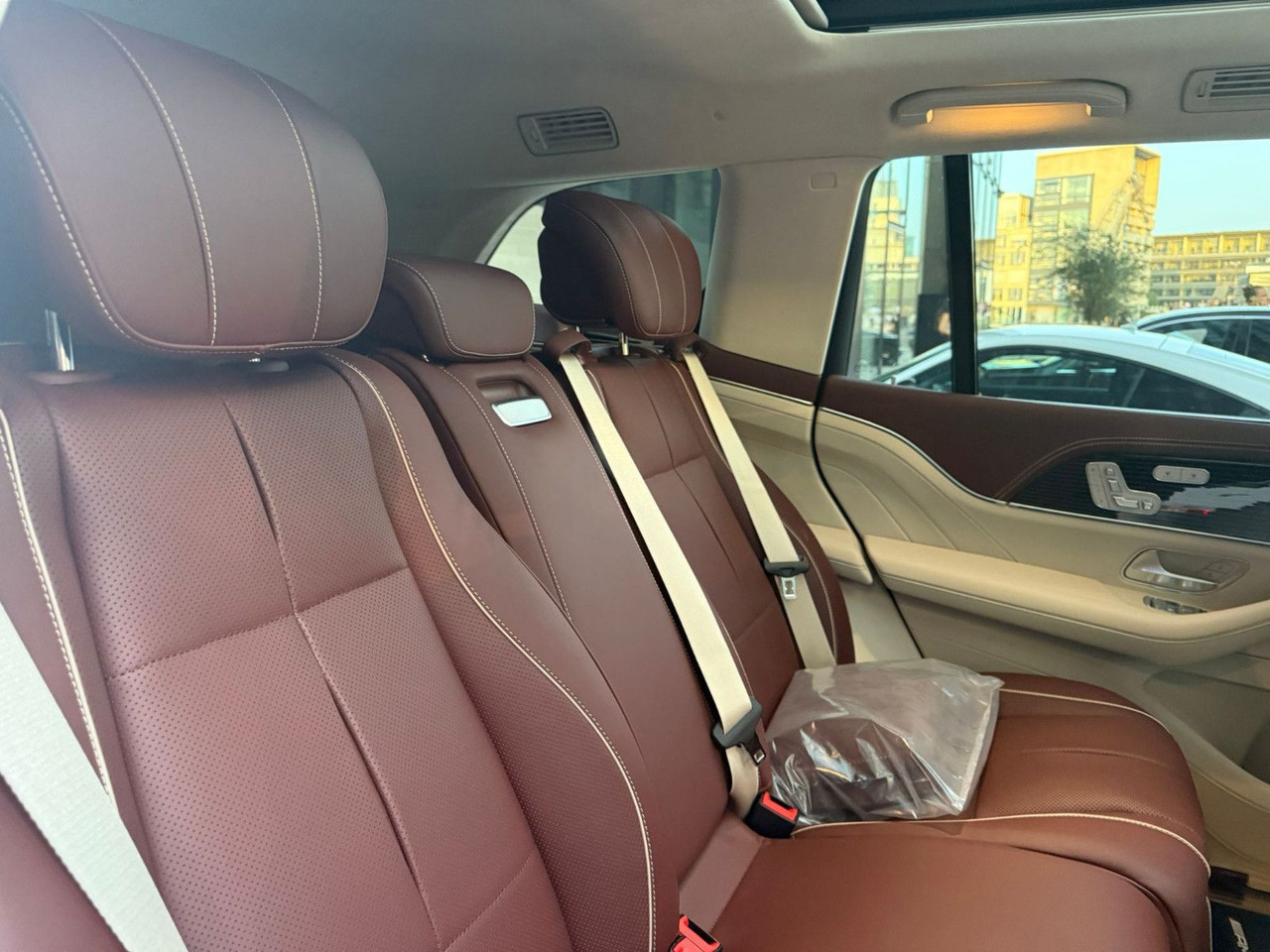 SUV Mercedes-Benz GLS 600 Maybach 4Matic | 23 ZOLL | BURMESTER Mercedes-Benz GLS 600 Maybach 4Matic | 23 ZOLL | BURMESTER: obrázek 13