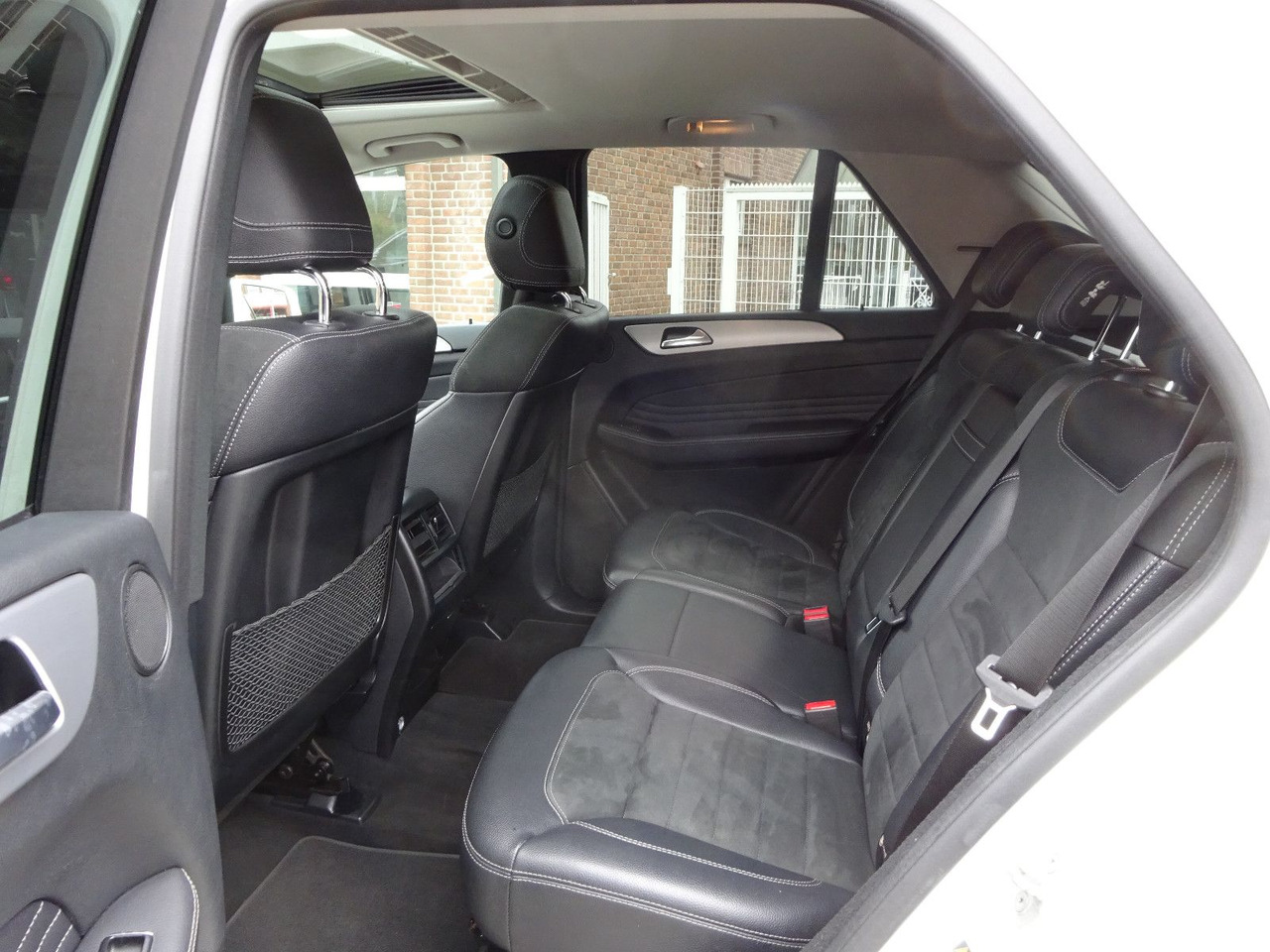SUV Mercedes-Benz ML 350 CDI BlueTec Mercedes-Benz ML 350 CDI BlueTec.  AMG Paket: obrázek 10