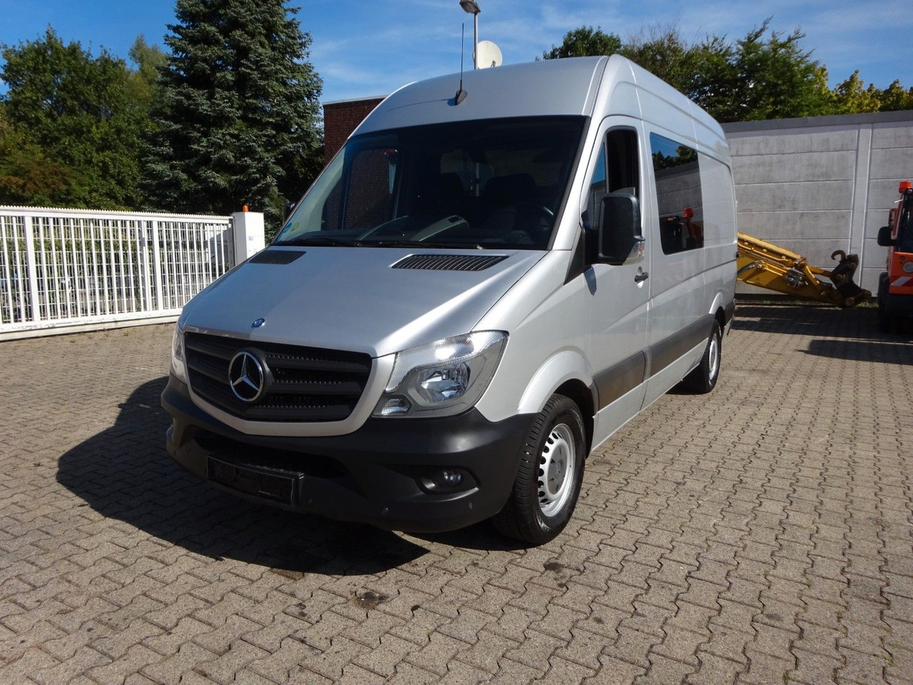 Mercedes-Benz Sprinter 316CDI Mixto 4x2 - Furgon: obrázek 1 Mercedes-Benz Sprinter 316CDI Mixto 4x2 - Furgon: obrázek 1