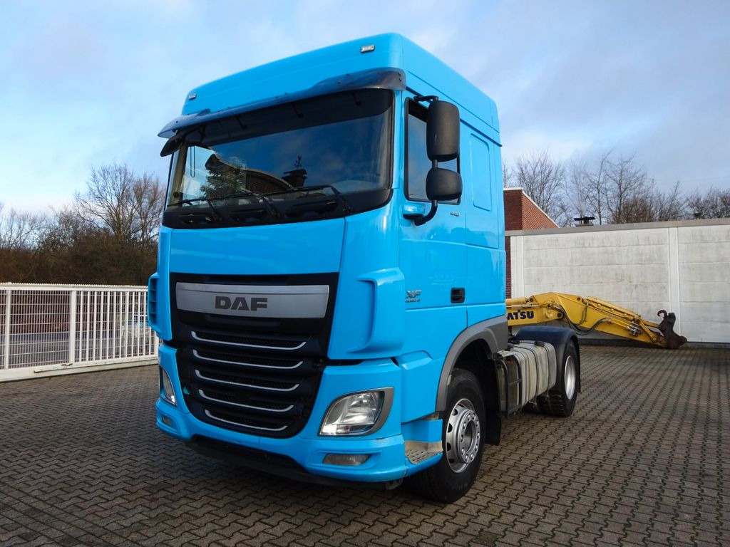 DAF XF 440 + Hydrl. Pumpe 4x2 - Tahač: obrázek 1 DAF XF 440 + Hydrl. Pumpe 4x2 - Tahač: obrázek 1