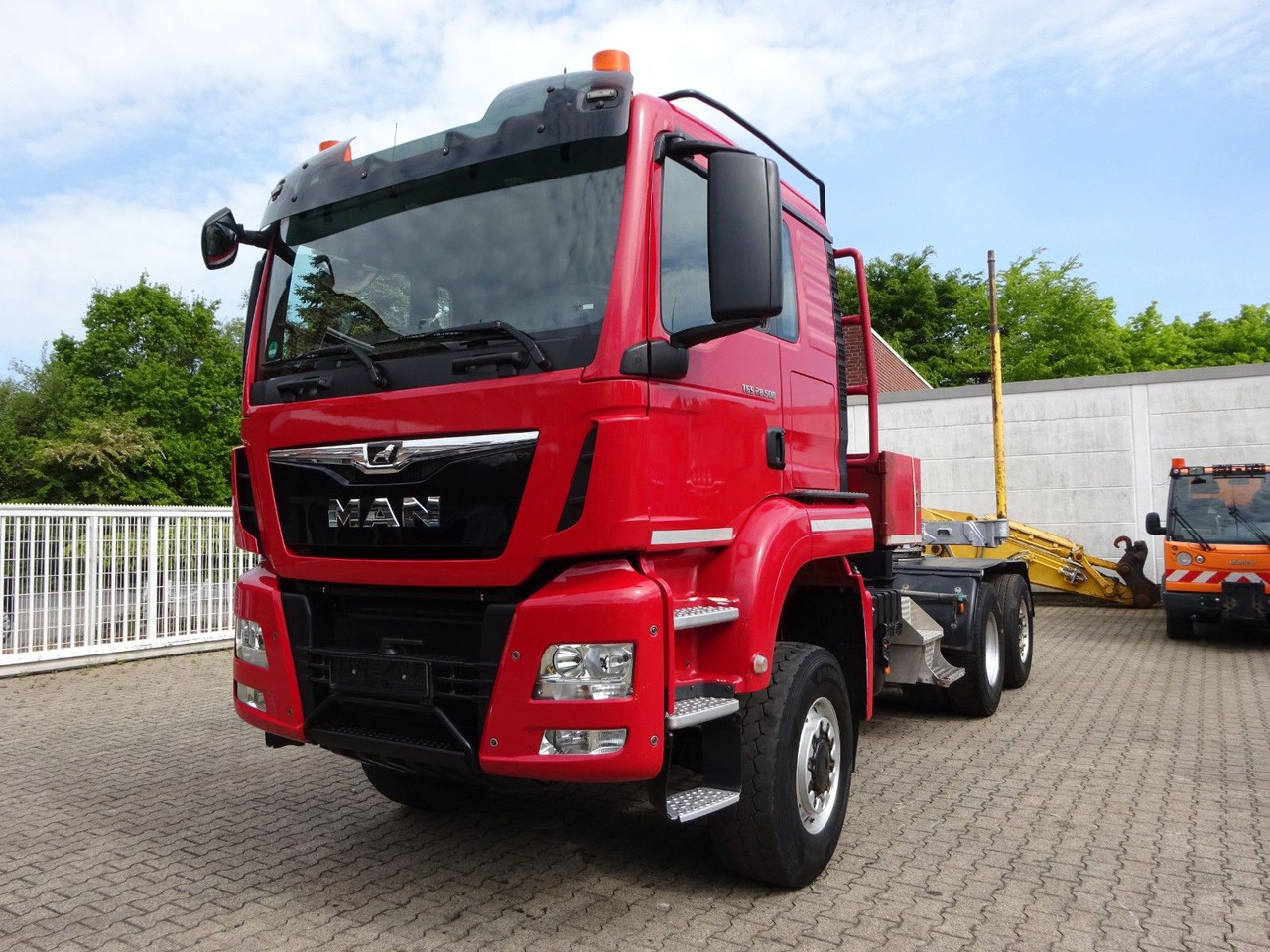 MAN 28.500 TGS mit Lift+Lenkachse Allrad - Tahač: obrázek 1 MAN 28.500 TGS mit Lift+Lenkachse Allrad - Tahač: obrázek 1