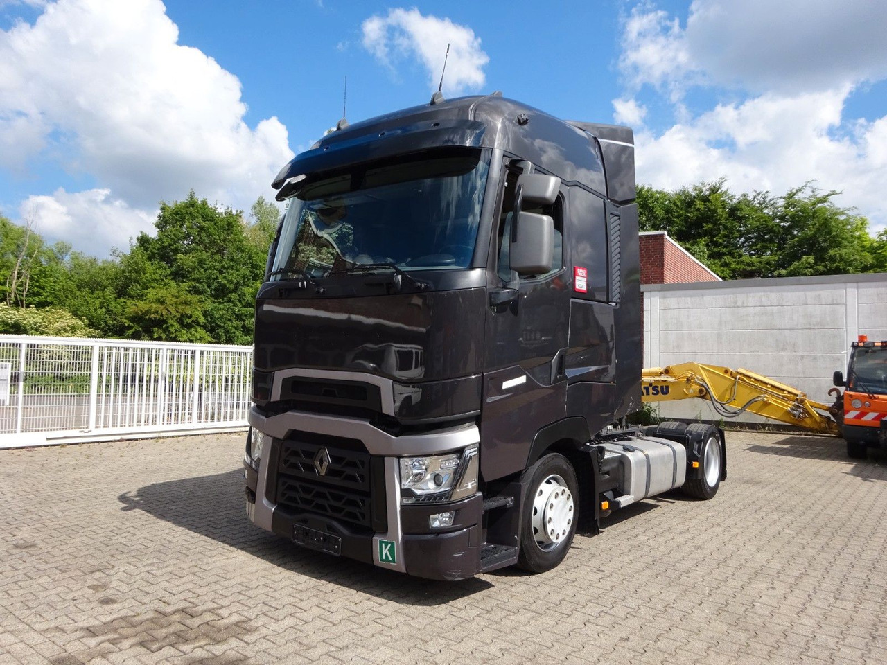 Renault T 520 Komfort SZM 4x2 - Tahač: obrázek 2 Renault T 520 Komfort SZM 4x2 - Tahač: obrázek 2