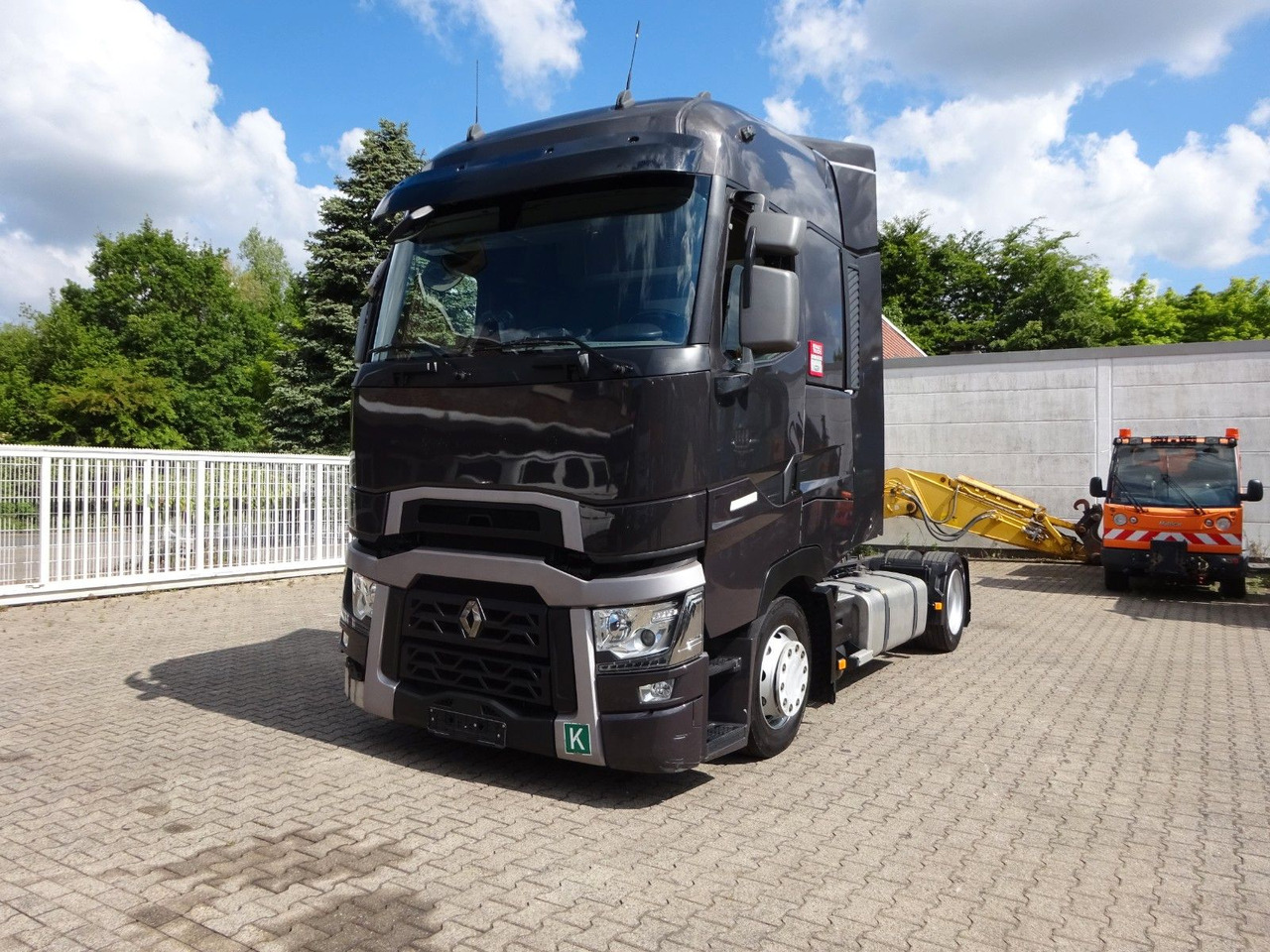 Renault T 520 Komfort SZM 4x2 - Tahač: obrázek 1 Renault T 520 Komfort SZM 4x2 - Tahač: obrázek 1