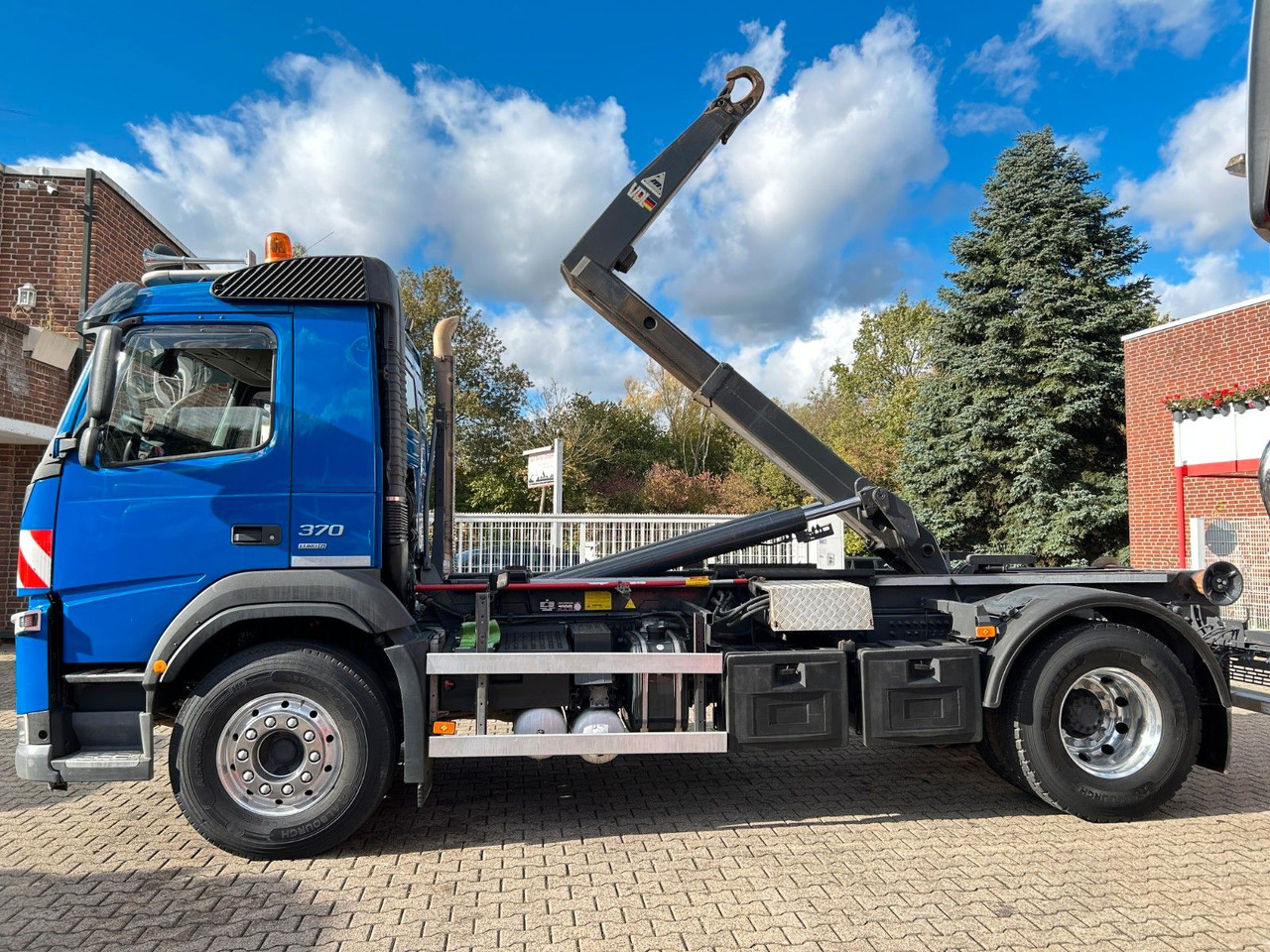 Volvo FM 370 VDL Abroller 4x2 - Hákový nosič kontejnerů: obrázek 3 Volvo FM 370 VDL Abroller 4x2 - Hákový nosič kontejnerů: obrázek 3
