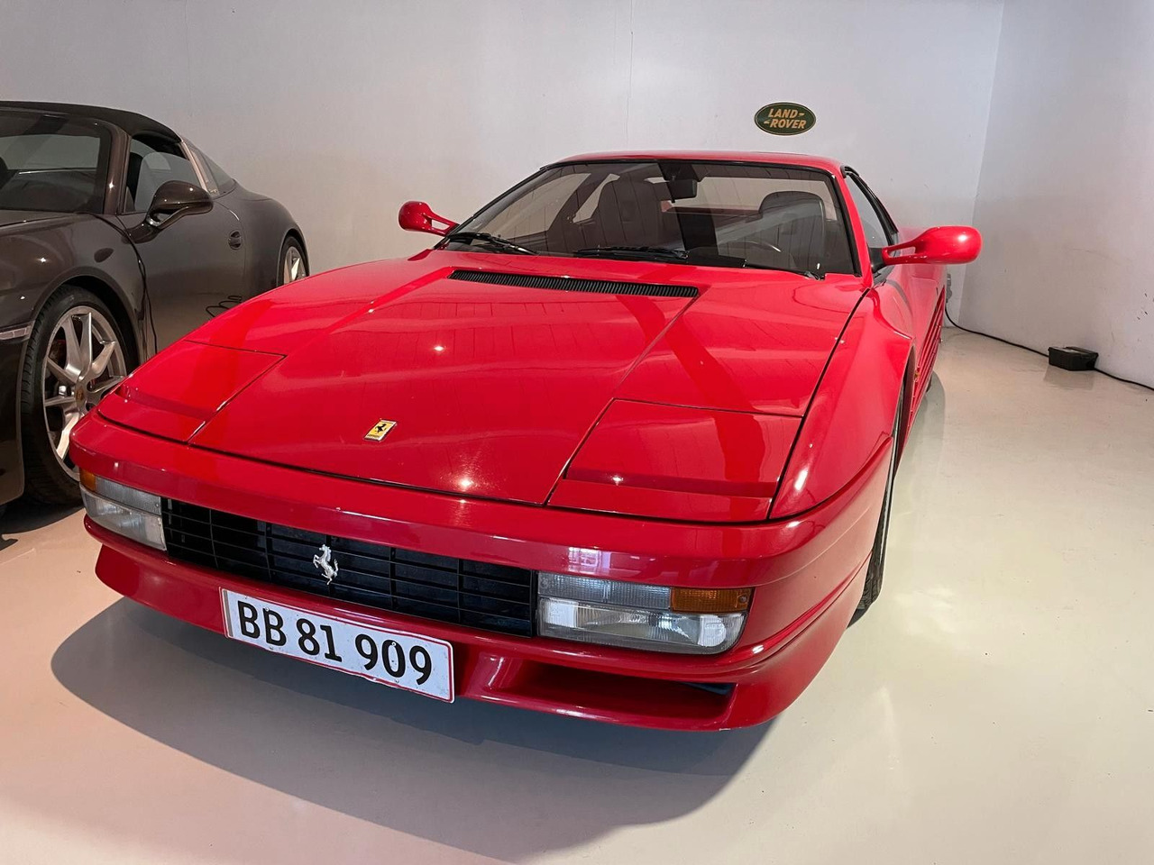Ferrari Testarossa - Osobní auto: obrázek 1 Ferrari Testarossa - Osobní auto: obrázek 1