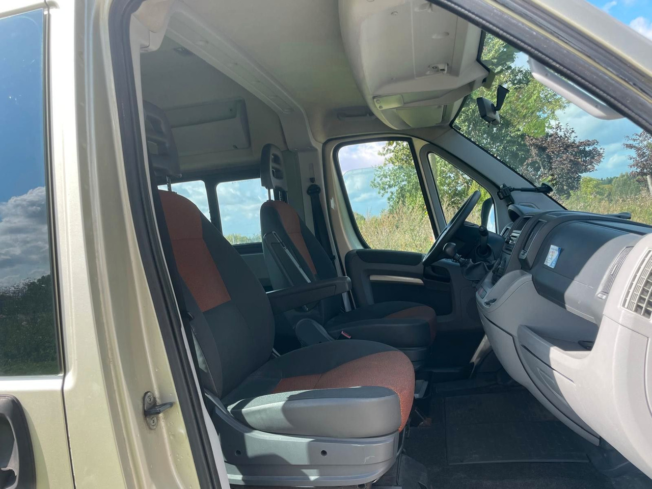 Mikrobus Fiat Ducato Luxusbus Panorama *9 Seats Handicap Lift: obrázek 14