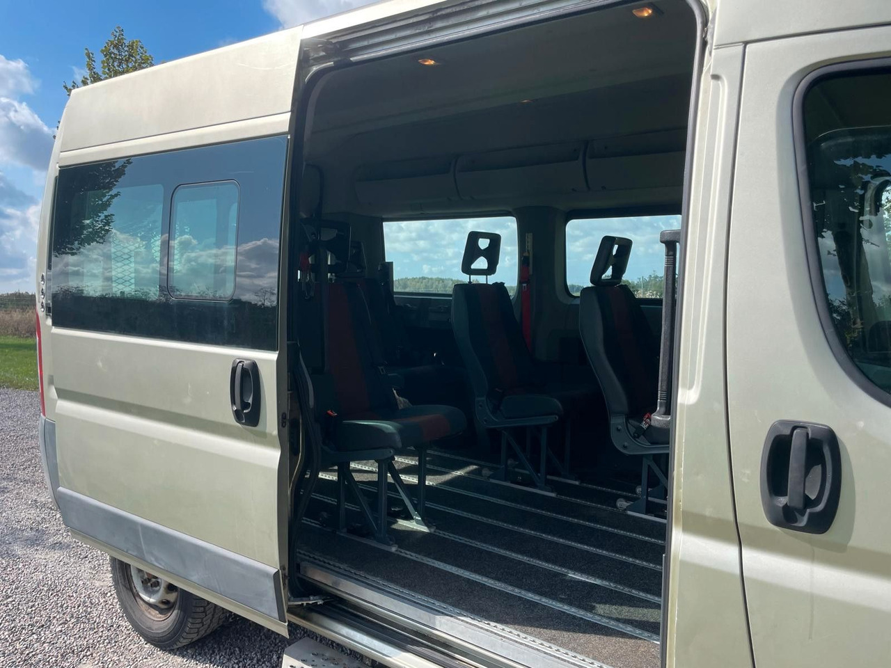 Mikrobus Fiat Ducato Luxusbus Panorama *9 Seats Handicap Lift: obrázek 16