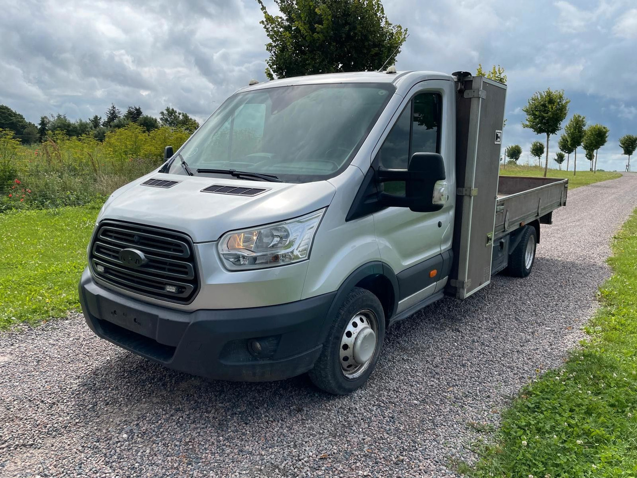 Ford Transit Pritsche 470 L3 Einzelkabine - Dodávka valník: obrázek 1 Ford Transit Pritsche 470 L3 Einzelkabine - Dodávka valník: obrázek 1