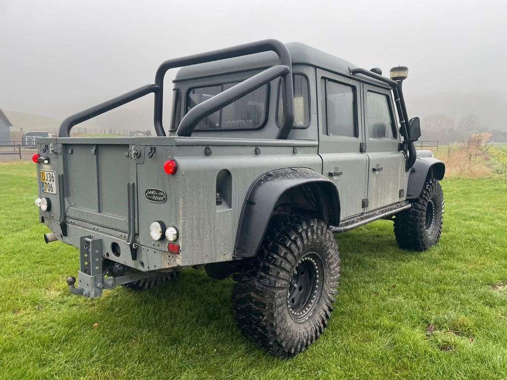 Land Rover Defender 110 2.5 - SUV: obrázek 5 Land Rover Defender 110 2.5 - SUV: obrázek 5