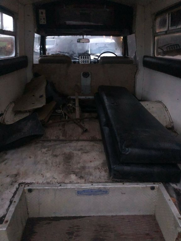 Pohotovostní vůz Land Rover Range Rover Classic Ambulance V8 *2900 brutto*: obrázek 6