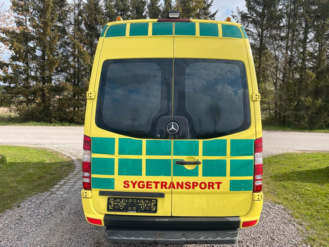 Mercedes-Benz Sprinter II Kasten 316 CDI Ambulance * - Pohotovostní vůz: obrázek 3 Mercedes-Benz Sprinter II Kasten 316 CDI Ambulance * - Pohotovostní vůz: obrázek 3