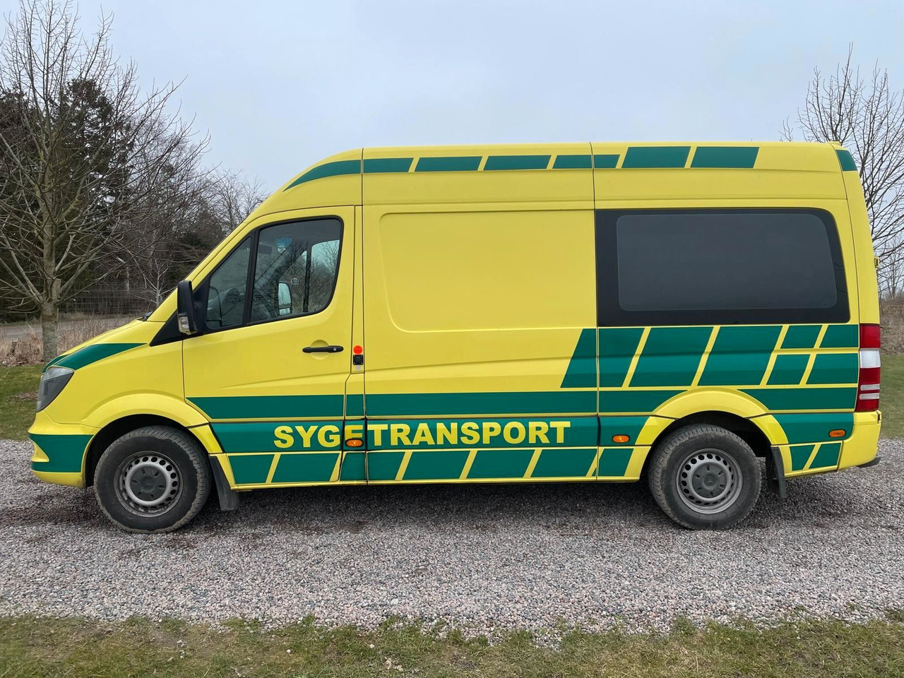Mercedes-Benz Sprinter II Kasten 316 CDI Ambulance * - Pohotovostní vůz: obrázek 2 Mercedes-Benz Sprinter II Kasten 316 CDI Ambulance * - Pohotovostní vůz: obrázek 2