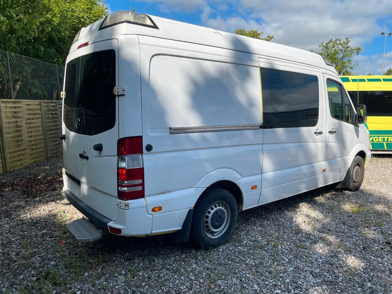 Mercedes-Benz Sprinter II Kasten 316 CDI Aut *Ambulance - Pohotovostní vůz: obrázek 4 Mercedes-Benz Sprinter II Kasten 316 CDI Aut *Ambulance - Pohotovostní vůz: obrázek 4