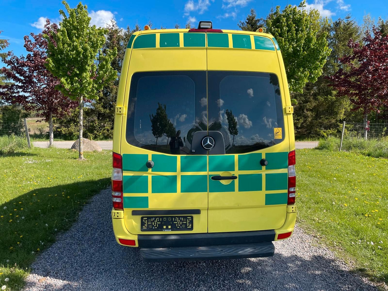 Mercedes-Benz Sprinter II Kasten 316 CDI Aut Ambulance* - Pohotovostní vůz: obrázek 4 Mercedes-Benz Sprinter II Kasten 316 CDI Aut Ambulance* - Pohotovostní vůz: obrázek 4