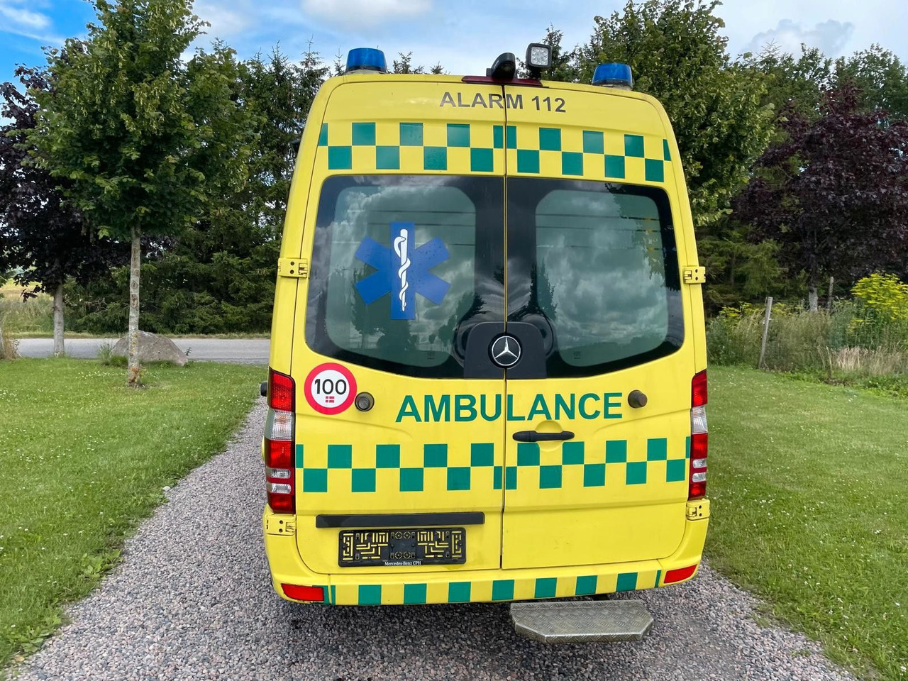 Mercedes-Benz Sprinter II Kasten 316 CDI Aut *Ambulance - Pohotovostní vůz: obrázek 4 Mercedes-Benz Sprinter II Kasten 316 CDI Aut *Ambulance - Pohotovostní vůz: obrázek 4
