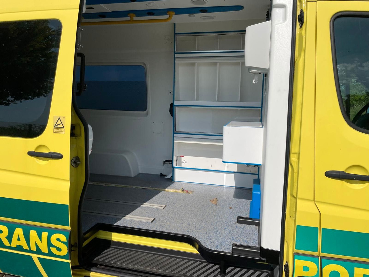 Pohotovostní vůz Mercedes-Benz Sprinter II Kasten 316 CDI Aut: obrázek 19