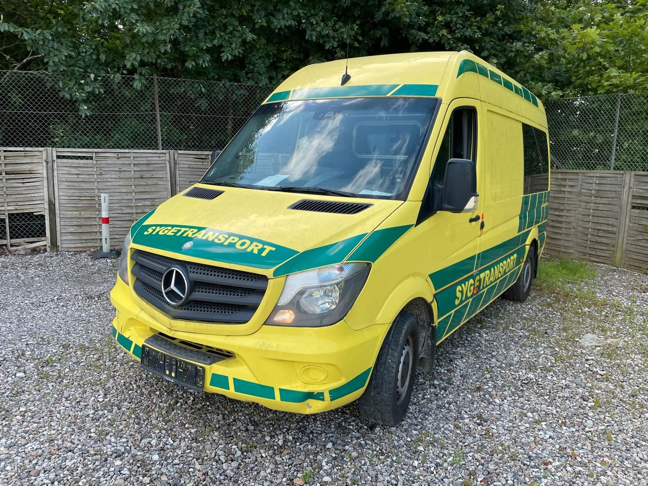 Mercedes-Benz Sprinter II Kasten 316CDI Aut *Ambulance - Pohotovostní vůz: obrázek 1 Mercedes-Benz Sprinter II Kasten 316CDI Aut *Ambulance - Pohotovostní vůz: obrázek 1