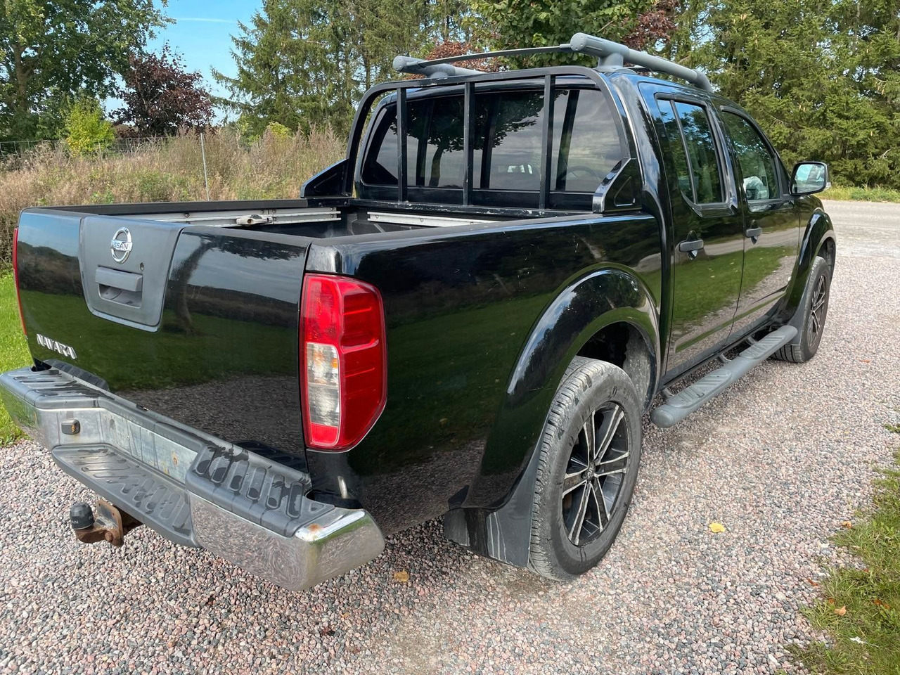 SUV Nissan Navara Pickup Double Cab LE V6 4x4 LB: obrázek 6