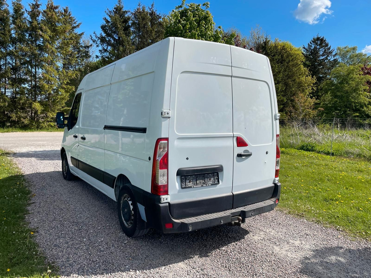 Opel Movano 2.3CDTi 170HP L2H2 Van *7600€ netto - Malá dodávka: obrázek 4 Opel Movano 2.3CDTi 170HP L2H2 Van *7600€ netto - Malá dodávka: obrázek 4