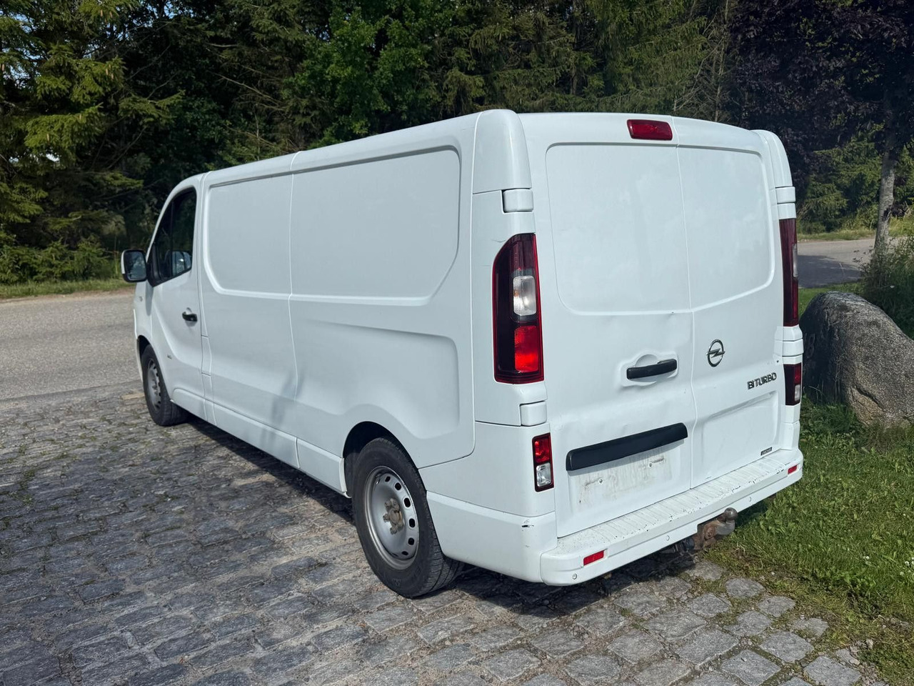 Opel Vivaro 1.6 cdti BiTurbo LANG *6000€ netto - Malá dodávka: obrázek 3 Opel Vivaro 1.6 cdti BiTurbo LANG *6000€ netto - Malá dodávka: obrázek 3