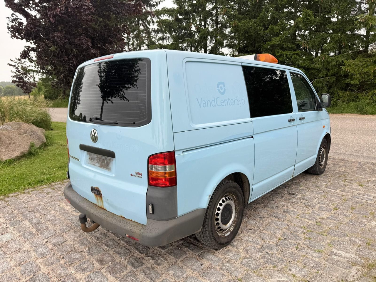 Volkswagen T5 Transporter 2.5 TDI 4Motion *Klima *4x4 - Malá dodávka: obrázek 4 Volkswagen T5 Transporter 2.5 TDI 4Motion *Klima *4x4 - Malá dodávka: obrázek 4