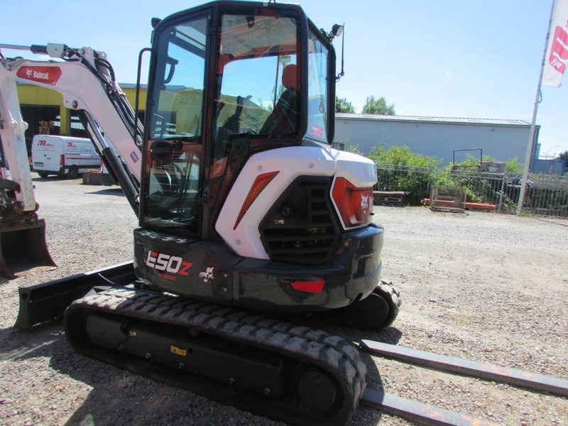 Bobcat E 50z Minibagger 42.500 EUR - Mini rýpadlo: obrázek 4 Bobcat E 50z Minibagger 42.500 EUR - Mini rýpadlo: obrázek 4