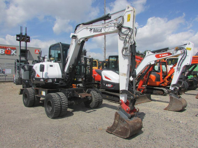 Bobcat E 57 W - Kolesové rýpadlo: obrázek 3 Bobcat E 57 W - Kolesové rýpadlo: obrázek 3
