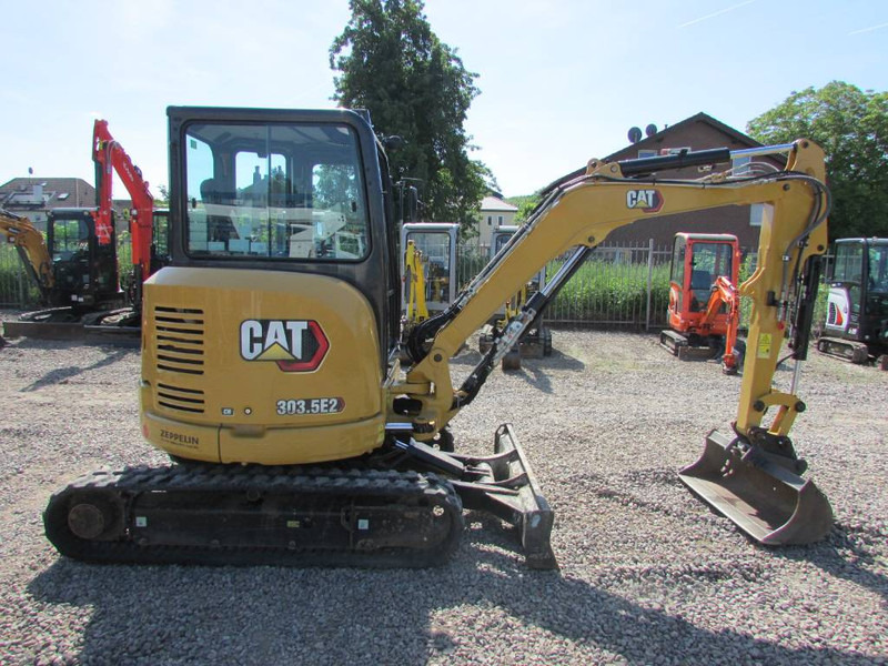 Cat 303.5 E2 CR Minibagger 33.000 EUR - Mini rýpadlo: obrázek 4 Cat 303.5 E2 CR Minibagger 33.000 EUR - Mini rýpadlo: obrázek 4