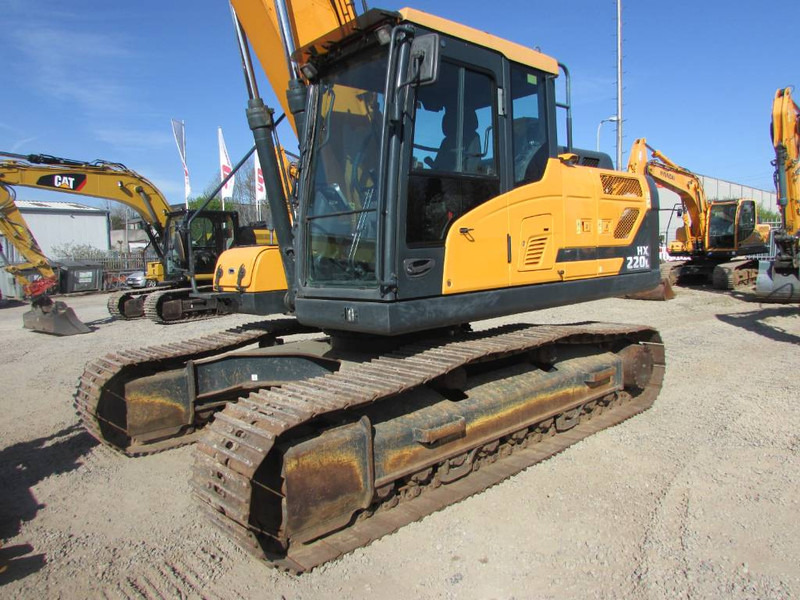 Hyundai HX 220 L Kettenbagger / 68.000 EUR / AC - Pásové rýpadlo: obrázek 2 Hyundai HX 220 L Kettenbagger / 68.000 EUR / AC - Pásové rýpadlo: obrázek 2