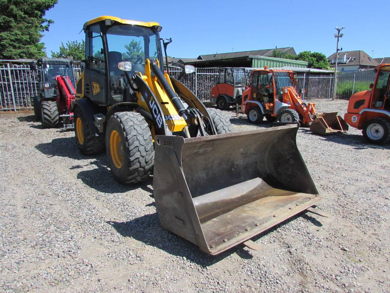 JCB 409 Radlader 29.000 EUR - Kolový nakladač: obrázek 3 JCB 409 Radlader 29.000 EUR - Kolový nakladač: obrázek 3