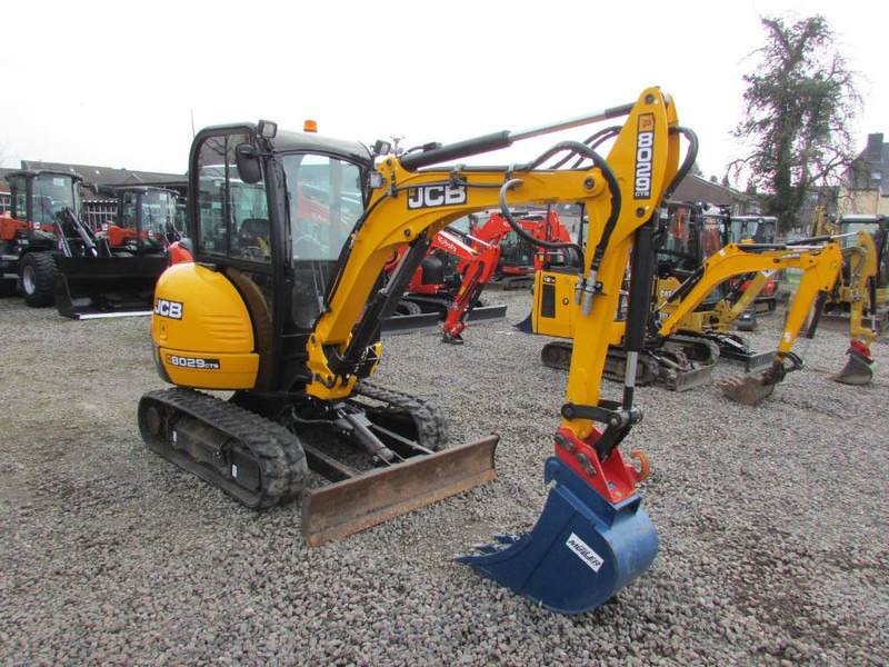 JCB 8029 CTS Minibagger 28.500 EUR 26C-1 8026 8030 - Mini rýpadlo: obrázek 4 JCB 8029 CTS Minibagger 28.500 EUR 26C-1 8026 8030 - Mini rýpadlo: obrázek 4