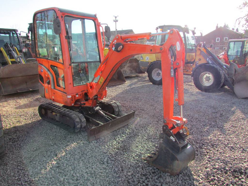 Kubota KX 016-4 Minibagger 14.250 EUR - Mini rýpadlo: obrázek 3 Kubota KX 016-4 Minibagger 14.250 EUR - Mini rýpadlo: obrázek 3
