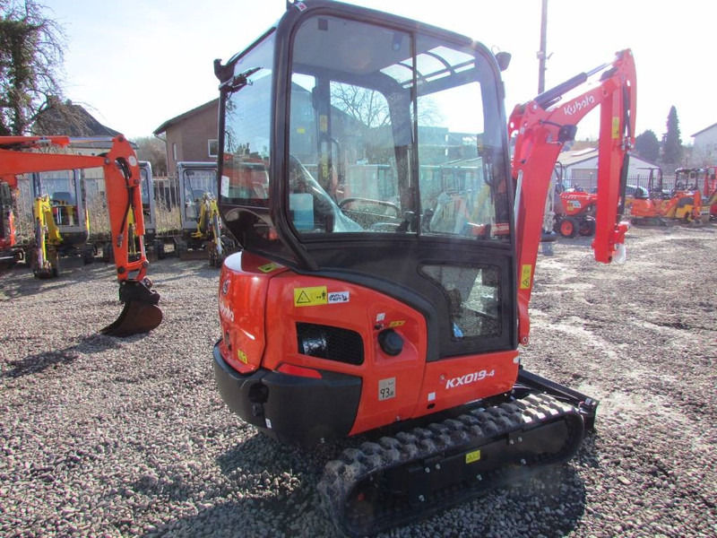 Kubota KX 019-4 HI Minibagger 26.500 EUR - Mini rýpadlo: obrázek 4 Kubota KX 019-4 HI Minibagger 26.500 EUR - Mini rýpadlo: obrázek 4