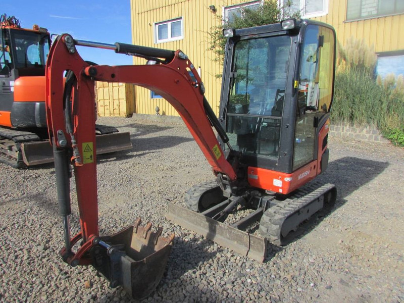 Kubota KX 019-4 - Mini rýpadlo: obrázek 2 Kubota KX 019-4 - Mini rýpadlo: obrázek 2