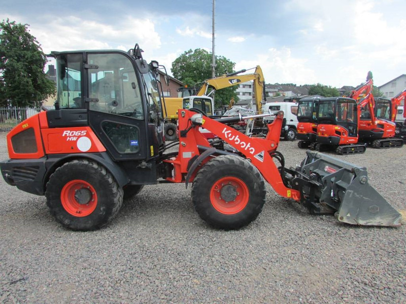 Kubota R 065 Radlader 31.000 EUR - Kolový nakladač: obrázek 5 Kubota R 065 Radlader 31.000 EUR - Kolový nakladač: obrázek 5