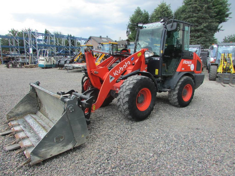 Kubota R 065 Radlader 31.000 EUR - Kolový nakladač: obrázek 2 Kubota R 065 Radlader 31.000 EUR - Kolový nakladač: obrázek 2