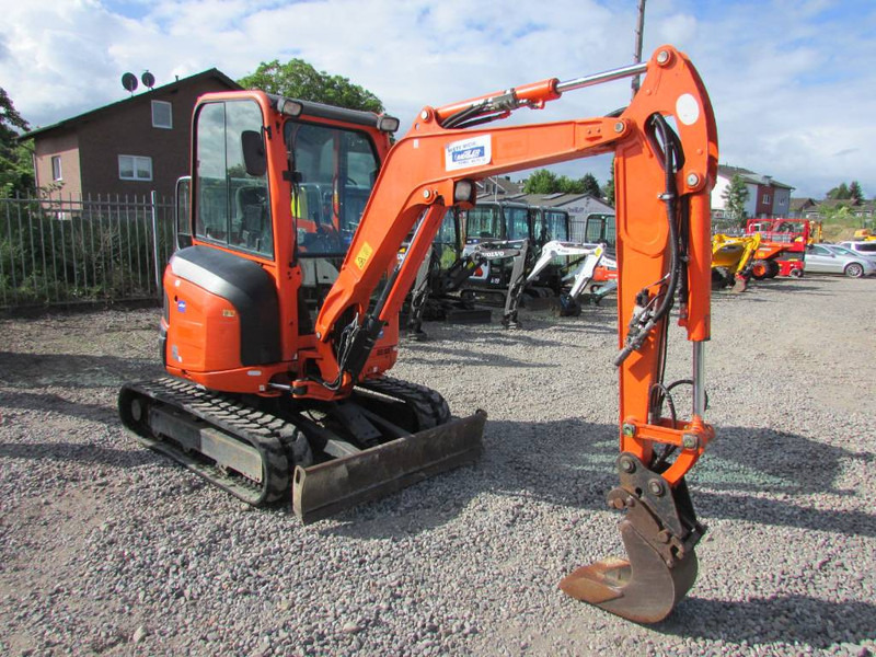 Kubota U 27-4 Minibagger 21.500 EUR - Mini rýpadlo: obrázek 3 Kubota U 27-4 Minibagger 21.500 EUR - Mini rýpadlo: obrázek 3
