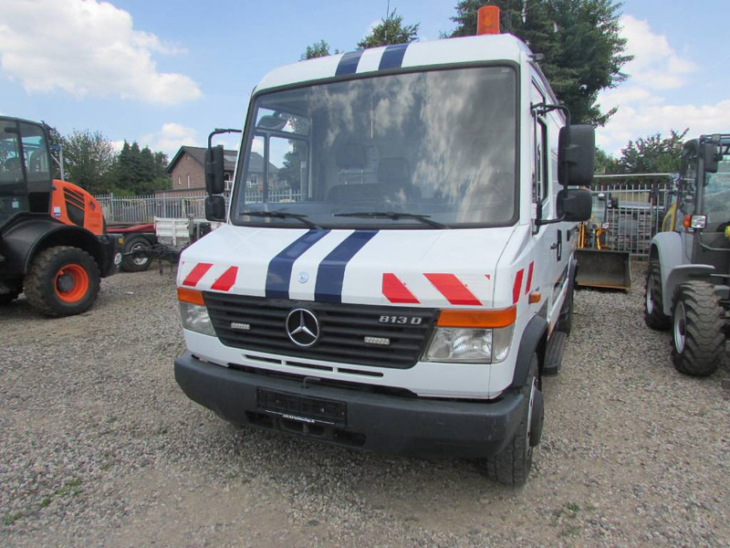 Mercedes-Benz 813 D Vario Kastenwagen - Skříňový nákladní auto: obrázek 1 Mercedes-Benz 813 D Vario Kastenwagen - Skříňový nákladní auto: obrázek 1