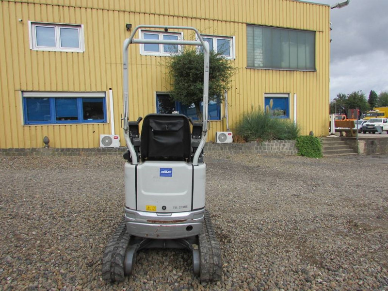 Takeuchi TB 210 R Minibagger 14.500 EUR - Mini rýpadlo: obrázek 5 Takeuchi TB 210 R Minibagger 14.500 EUR - Mini rýpadlo: obrázek 5