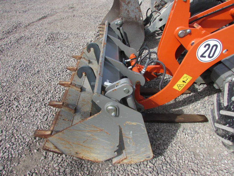 Weycor AR 380 Radlader / Atlas / JCB 403 / Schäffer 2445 - Kolový nakladač: obrázek 3 Weycor AR 380 Radlader / Atlas / JCB 403 / Schäffer 2445 - Kolový nakladač: obrázek 3