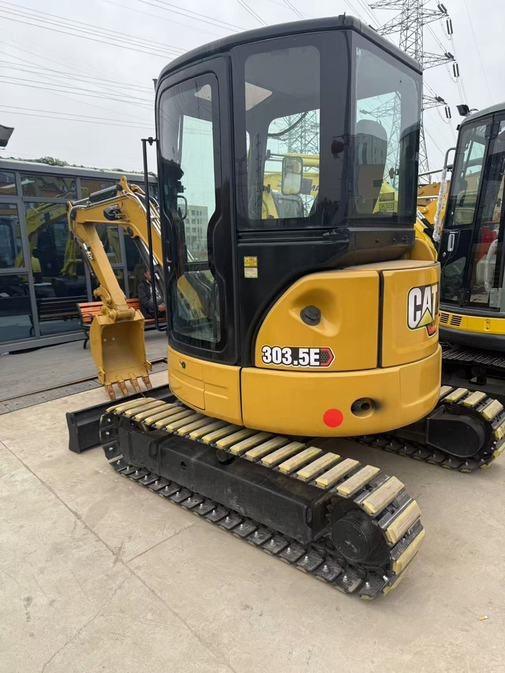 CATERPILLAR 303.5ECR - Mini rýpadlo: obrázek 1 CATERPILLAR 303.5ECR - Mini rýpadlo: obrázek 1