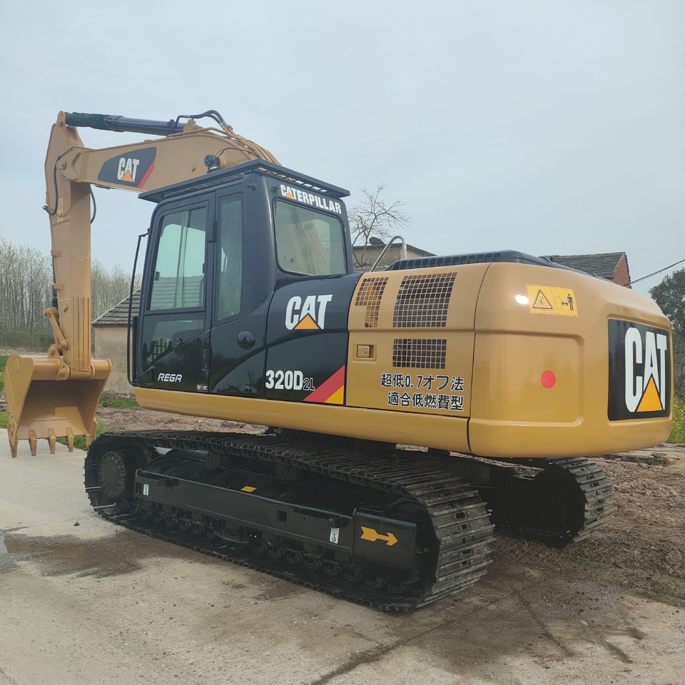 CATERPILLAR 320D2 - Pásové rýpadlo: obrázek 1 CATERPILLAR 320D2 - Pásové rýpadlo: obrázek 1