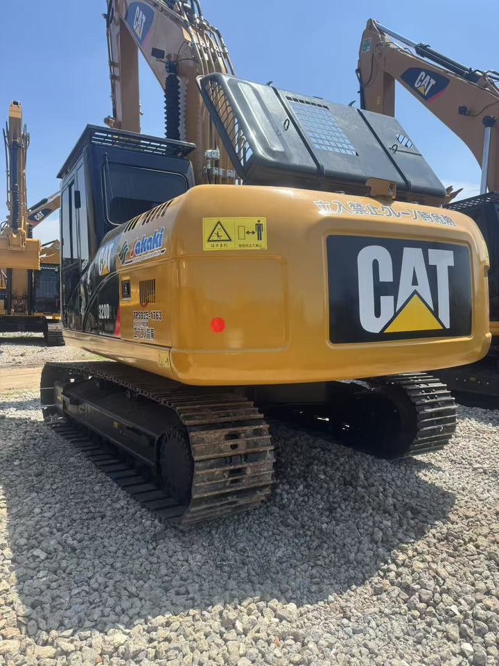 CATERPILLAR 320D2L - Pásové rýpadlo: obrázek 5 CATERPILLAR 320D2L - Pásové rýpadlo: obrázek 5