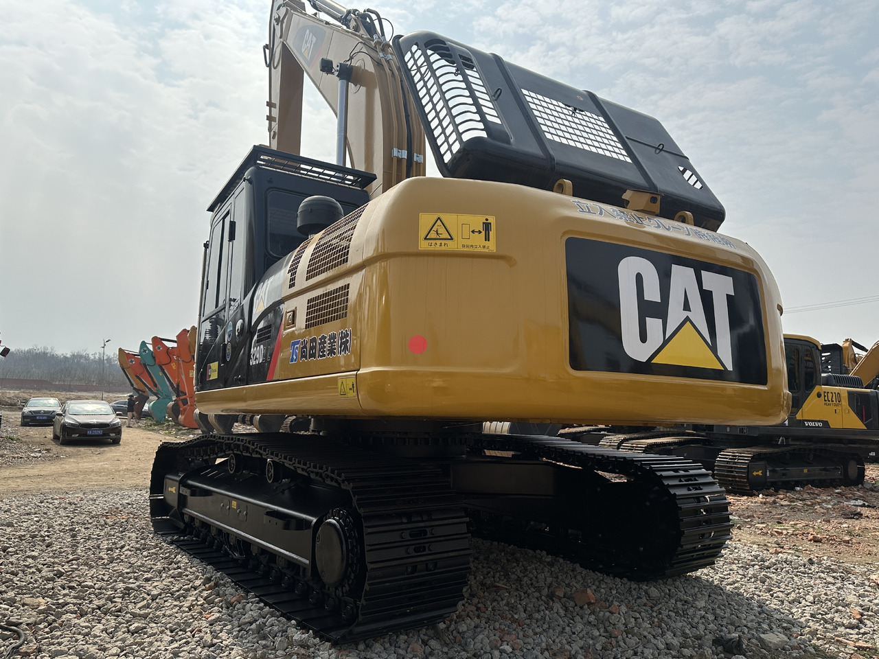 CATERPILLAR 329D2L - Pásové rýpadlo: obrázek 4 CATERPILLAR 329D2L - Pásové rýpadlo: obrázek 4