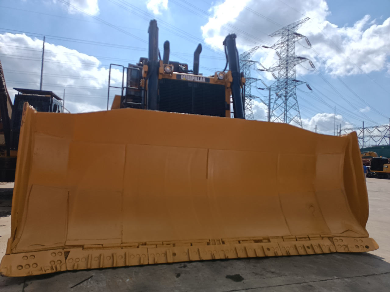 CATERPILLAR D10R - Buldozer: obrázek 4 CATERPILLAR D10R - Buldozer: obrázek 4