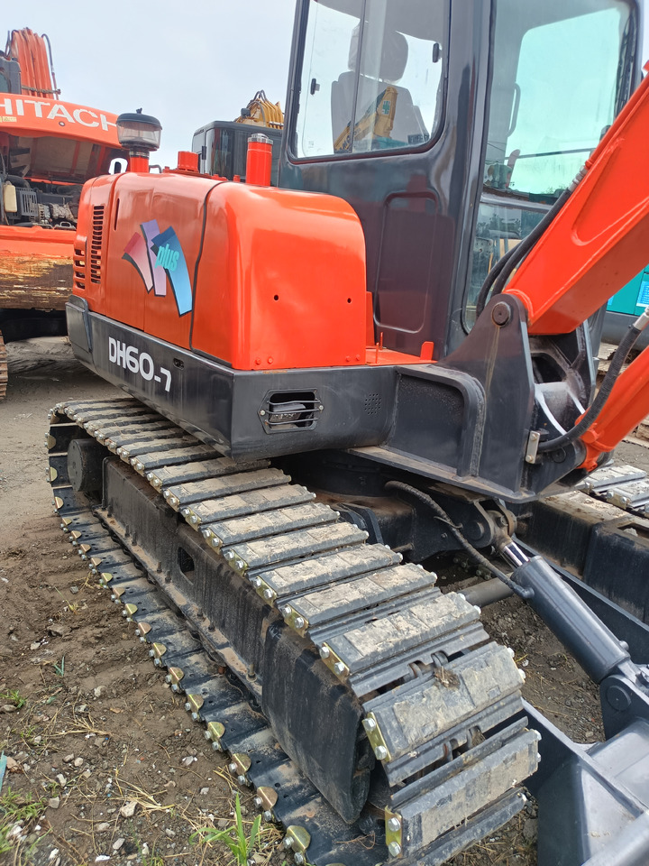 Mini rýpadlo DOOSAN DH60-7: obrázek 8